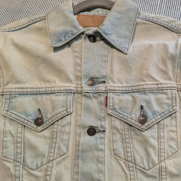 Vintage 1995 Levi's 36 JDM 70505-XX Light Wash Denim Trucker Jacket Japan Made